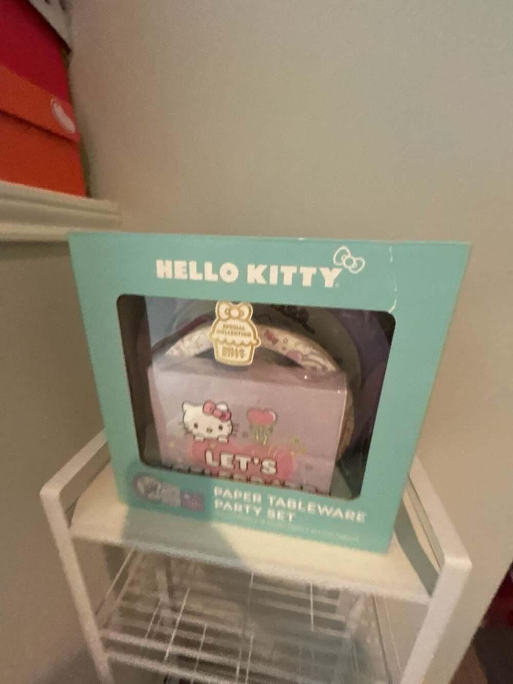 Hello Kitty Paper Tableware Party Set